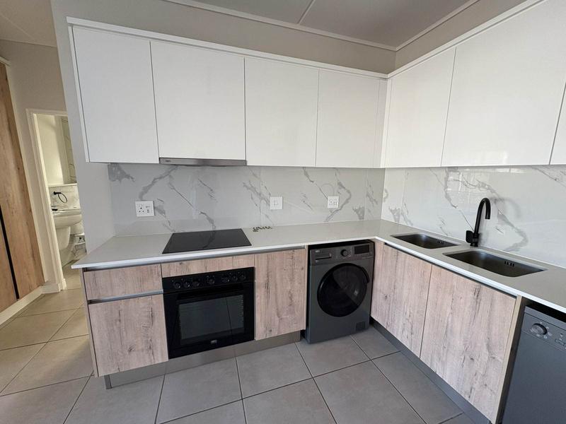 To Let 2 Bedroom Property for Rent in Richwood Western Cape